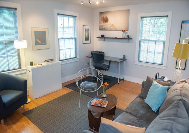 Foto principal - 232 Butternut Hill Rd