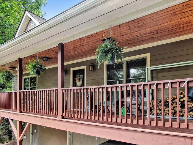 Building Photo - 78 Loafer Ln