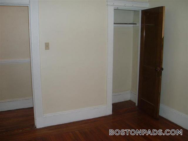 Building Photo - 38 Hemenway St