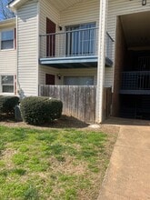 Building Photo - 7984 Shady Oak Trail