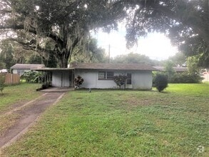 Building Photo - 5028 Lantana St