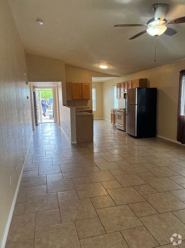 Building Photo - 10031 Atrisco Ranch Rd SW