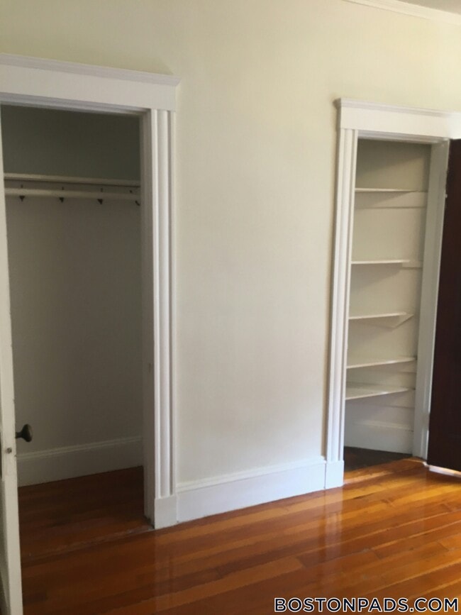 Foto del edificio - 163 Summer St