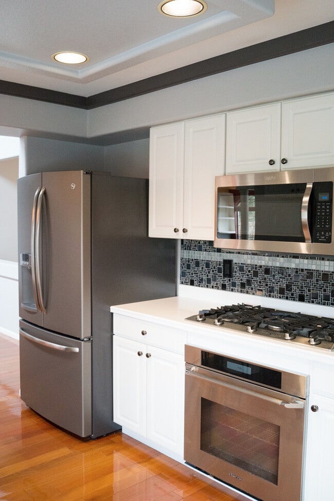 Photo - Evolve Real Estate: Available Immediately 3 Bedroom on a Huge Lot Facing Open Space! No Pets. House