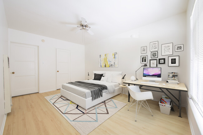 Building Photo - Gayley Manor Apartments