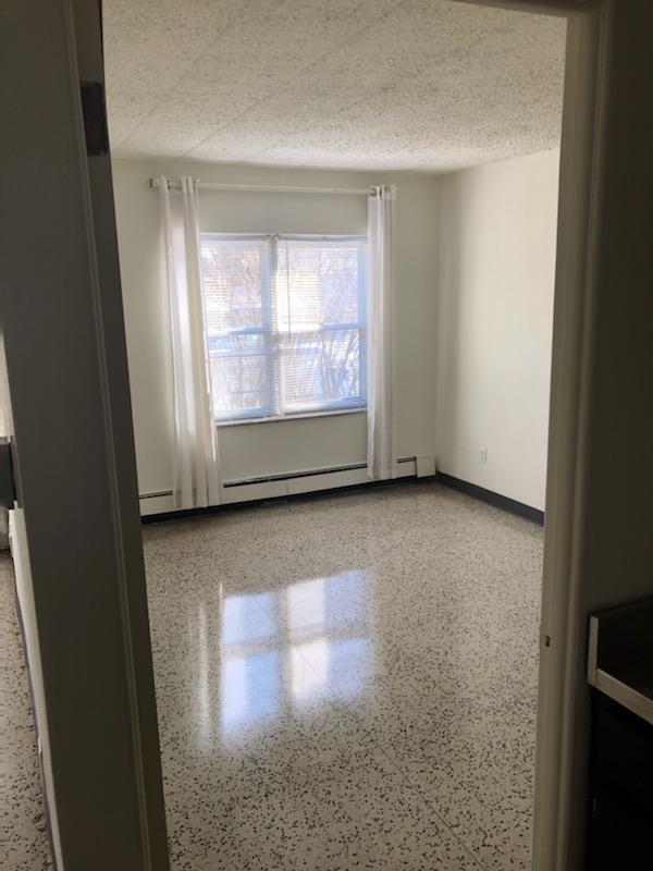 Foto del edificio - 2439 Holmes St