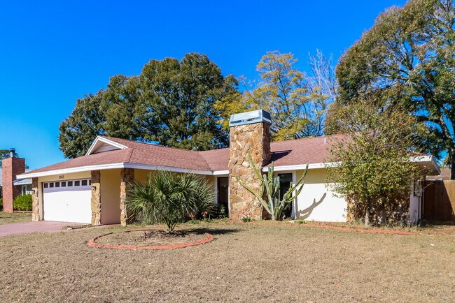 Foto del edificio - 5503 Bluejay Ln