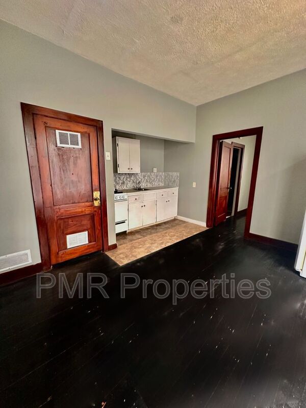 Foto del edificio - 319 N 1st St