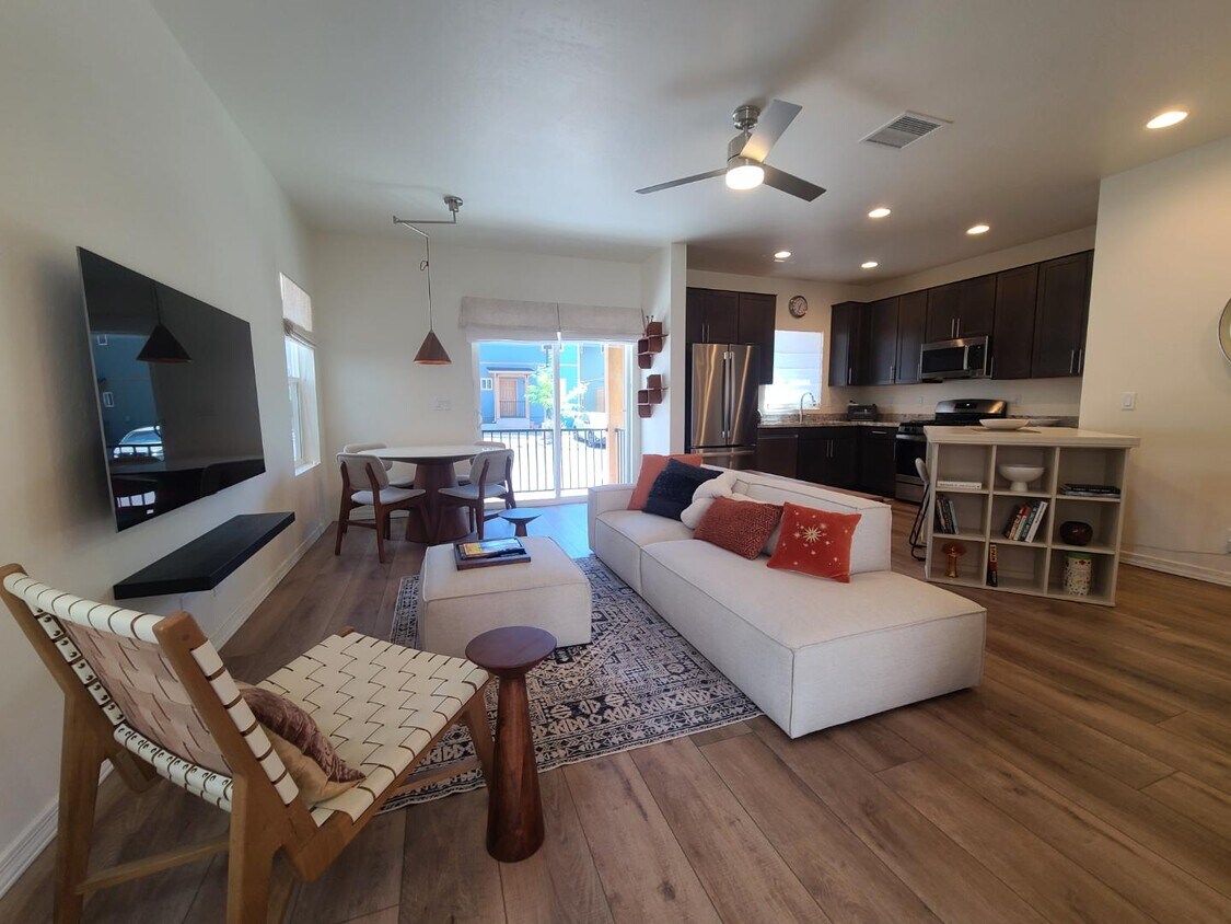 Foto principal - 3001 E Butler Ave