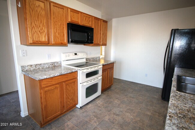 Foto del edificio - 858 Kayenta Ct