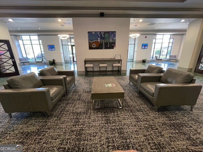Foto del edificio - 796 Hammond Dr