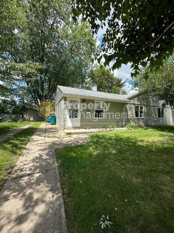 Primary Photo - 224 Glenview Avenue