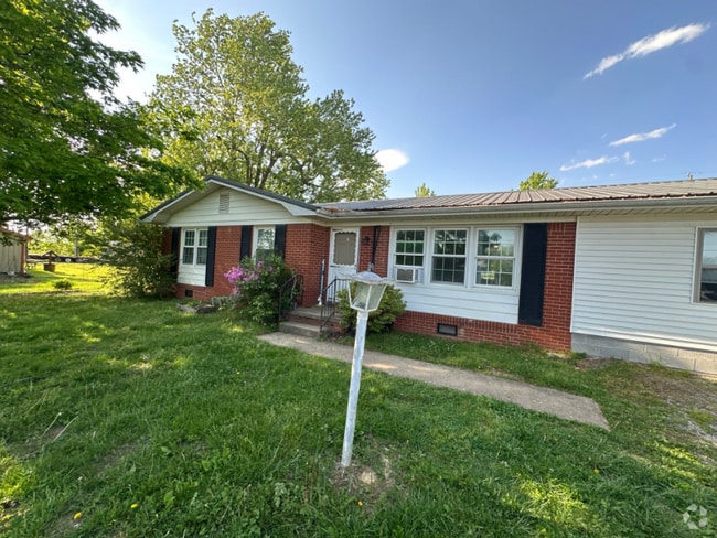 Building Photo - 286 E Noel Dr