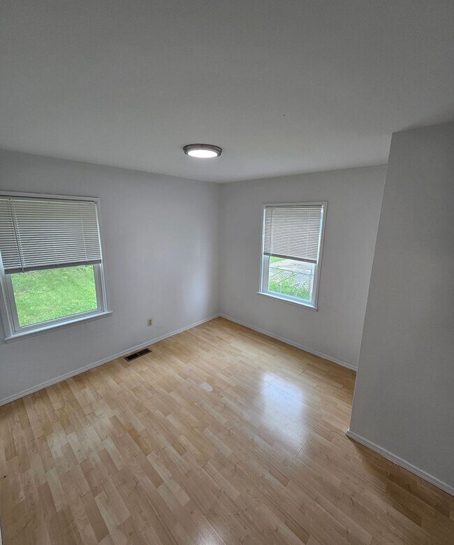 Foto del edificio - Spacious 3 Bed / 2 Bath Home in Kansas City!