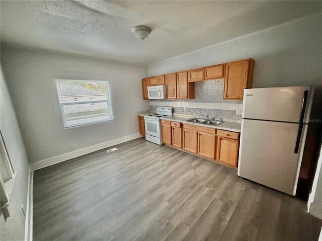 Foto del edificio - 4700 10th Ave S