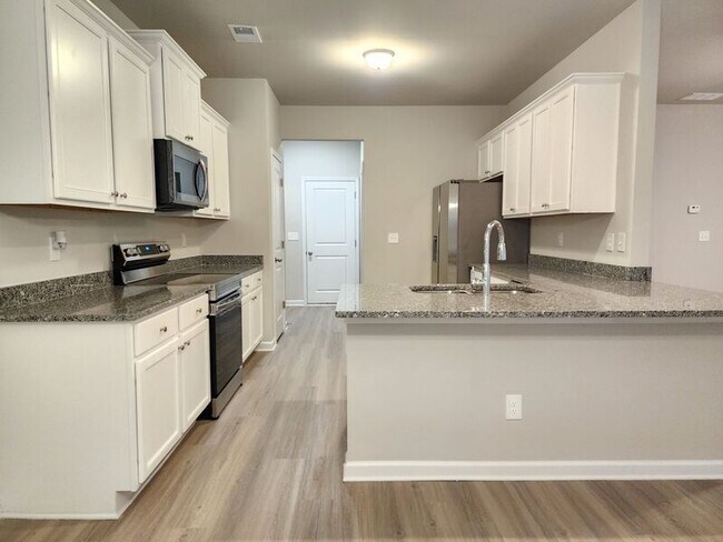 Building Photo - 1531 Persimmon Trce