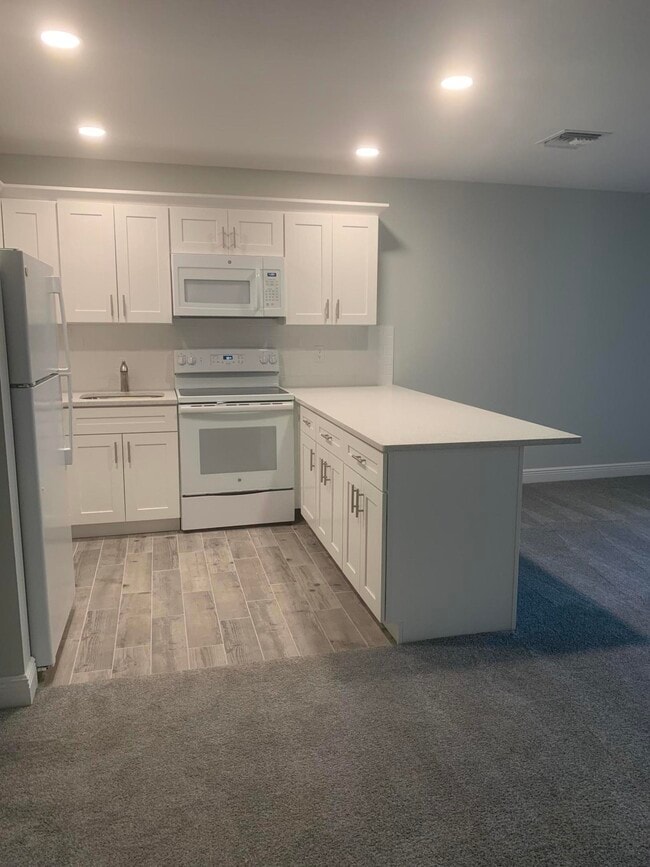 Building Photo - 342 Southwind Dr