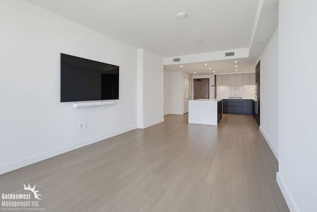 Foto del edificio - Modern 2Bdm 2Ba Condo with Stunning Bay Views in Savina Downtown San Diego!