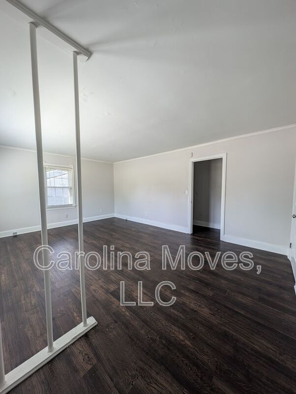 Foto del edificio - 32 Kay Dr