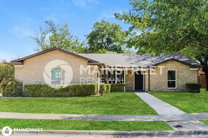 Primary Photo - 1914 Avalon Ln, Arlington, TX 76014