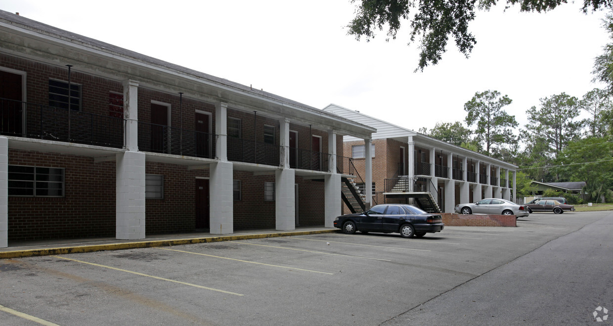 Foto del edificio - Hillside Apartments