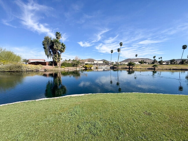 Building Photo - 5Bed/3Bath House at 67th Ave/Deer Valley Rd! Ready for Immediate Move-In! -- GOLF COURSE VIEWS! R...