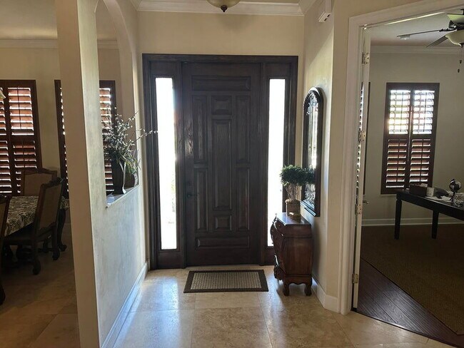 Foto del edificio - 860 SW Grand Reserves Blvd