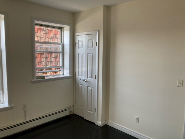 Foto del edificio - 289 Grant Ave