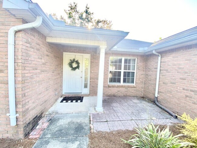 Foto del edificio - 103 Underwood Ln