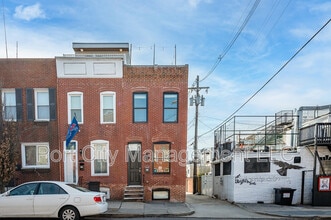 Building Photo - 3301 Fleet St