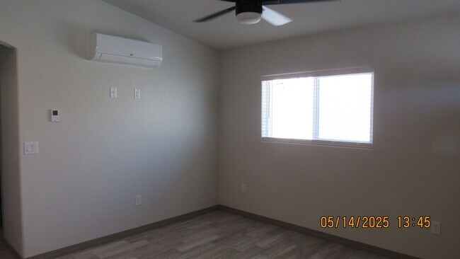 Foto del edificio - 2735 Minnow Ln