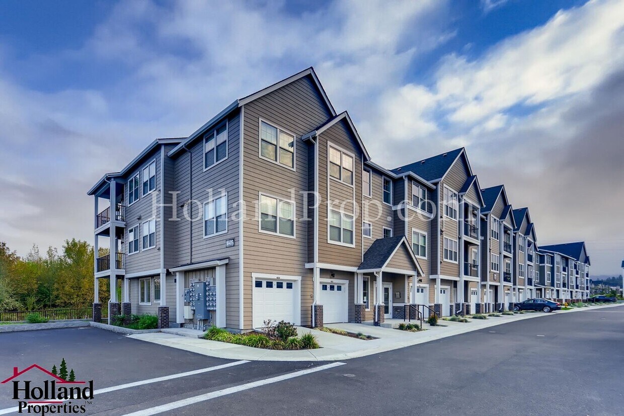 Primary Photo - North Bethany Condo With Amazing Views!!! ...