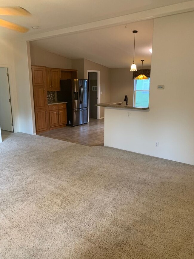Building Photo - Beautiful Flagstaff Rental