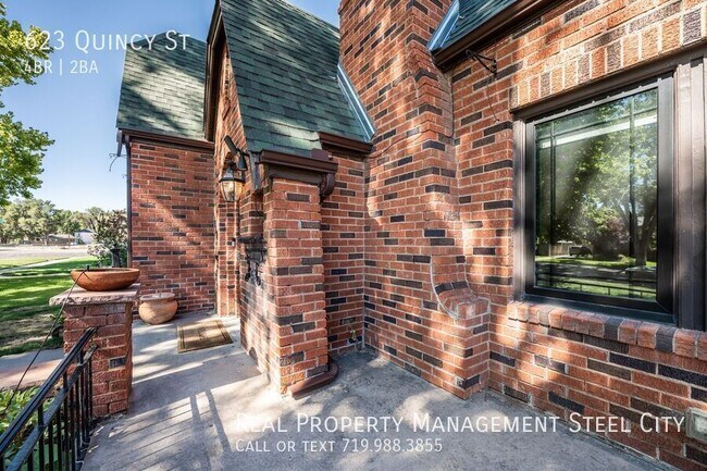 Foto del edificio - 623 Quincy St