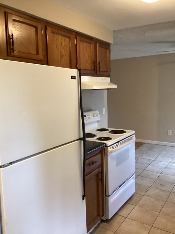 Building Photo - 3515 NE View Ave