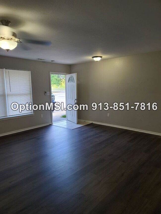 Foto del edificio - 1/2 month free if moved in by 12/15-Nook o...