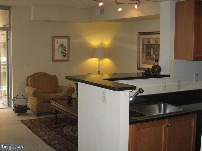 Foto del edificio - 851 N Glebe Rd