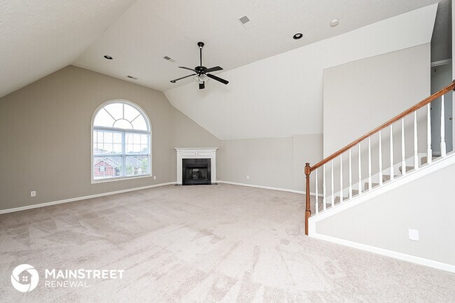 Building Photo - Your Dream Home Awaits!