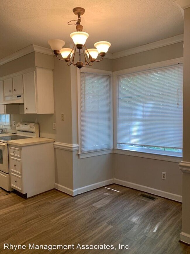 Building Photo - 4 br, 3 bath House - 503 Whitehall Way
