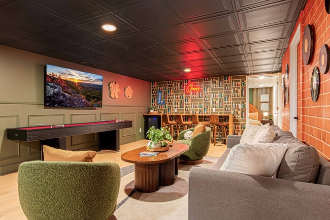 Foto del edificio - 535 Brook Knoll Cir
