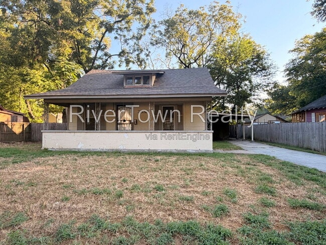 Photo - 3532 Kallaher Avenue House