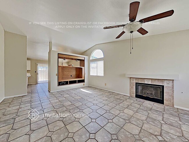 Foto del edificio - 3827 Cougar Canyon Rd