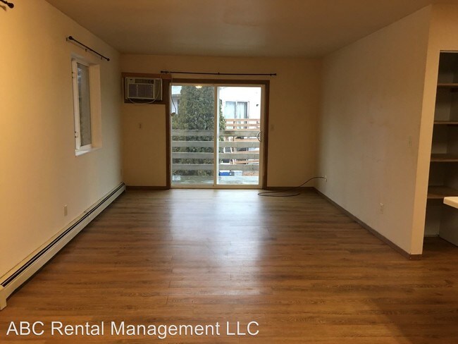 Building Photo - 1160 Dodds Dr