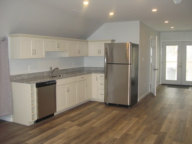 Building Photo - 922 Wilt Rd