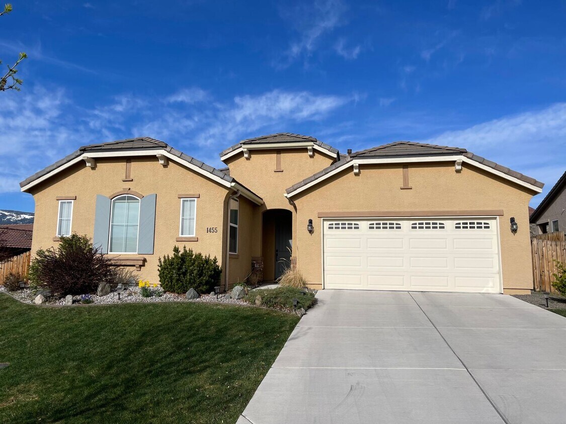 Primary Photo - Beautiful home in Northwest reno