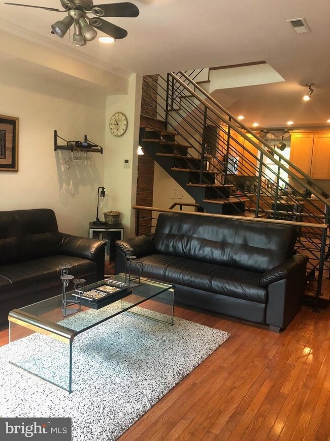 Foto del edificio - 1616 8th St NW