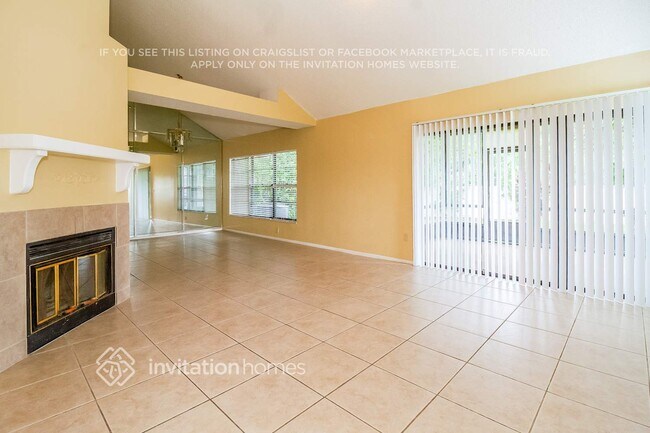 Foto del edificio - 357 Amethyst Ct