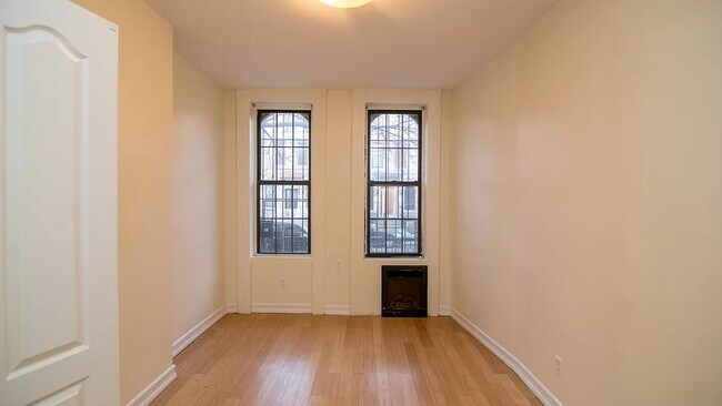 Building Photo - 1345 Hancock St