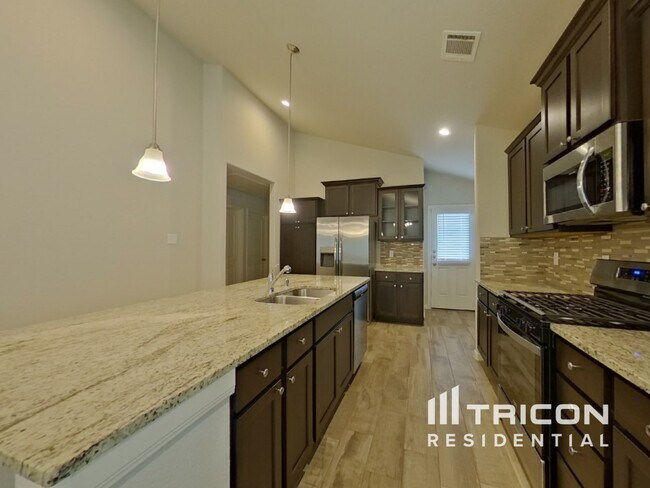 Foto del edificio - 9829 Gln Brk Ln
