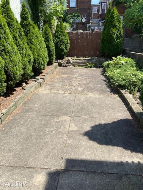 Foto del edificio - 5 br, 2 bath House - 419 McKee Pl